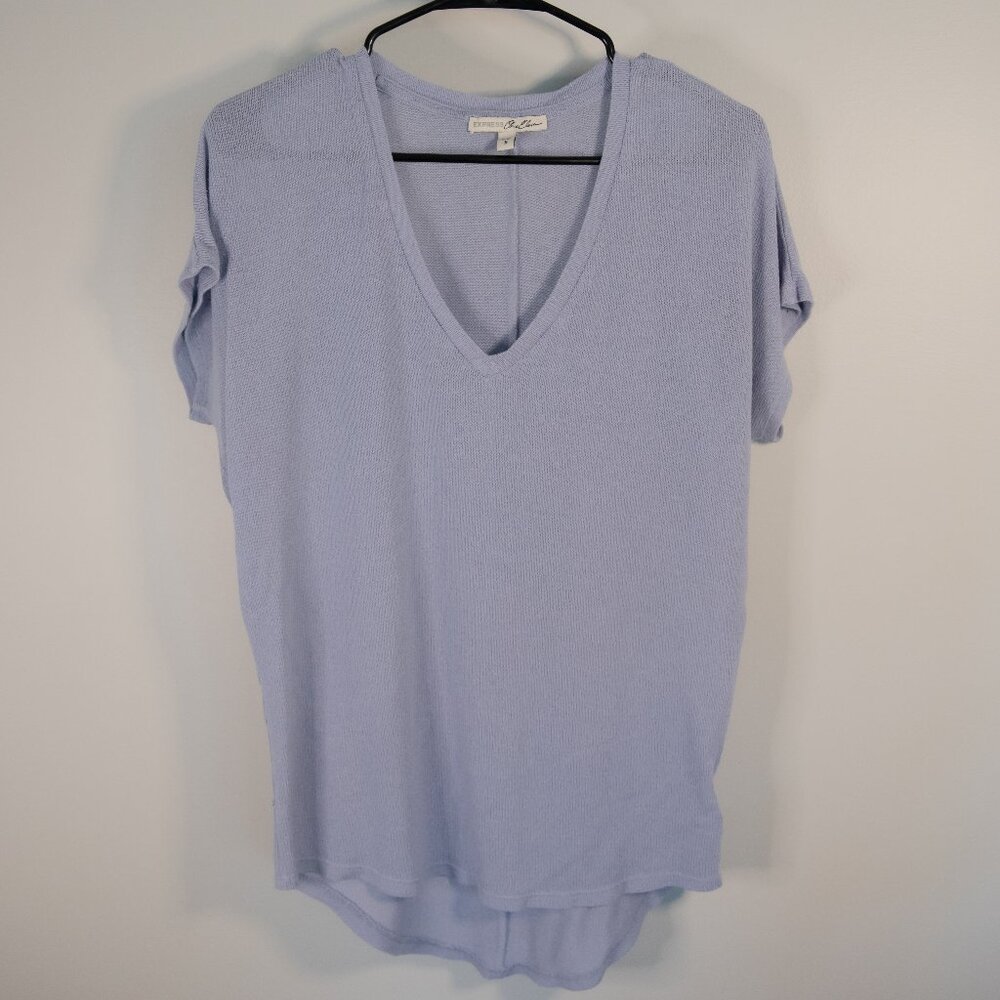 Flowing Woman's shirt